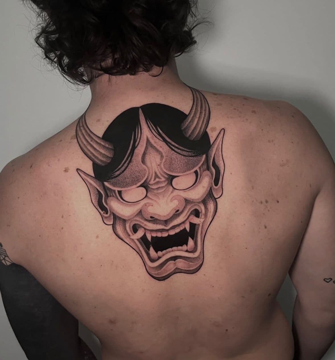 Esempio di tatuaggio Blackwork