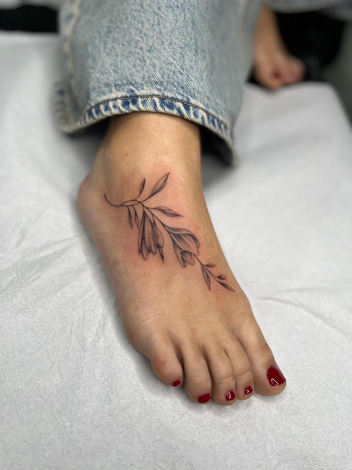 Esempio di tatuaggio Fine Line
